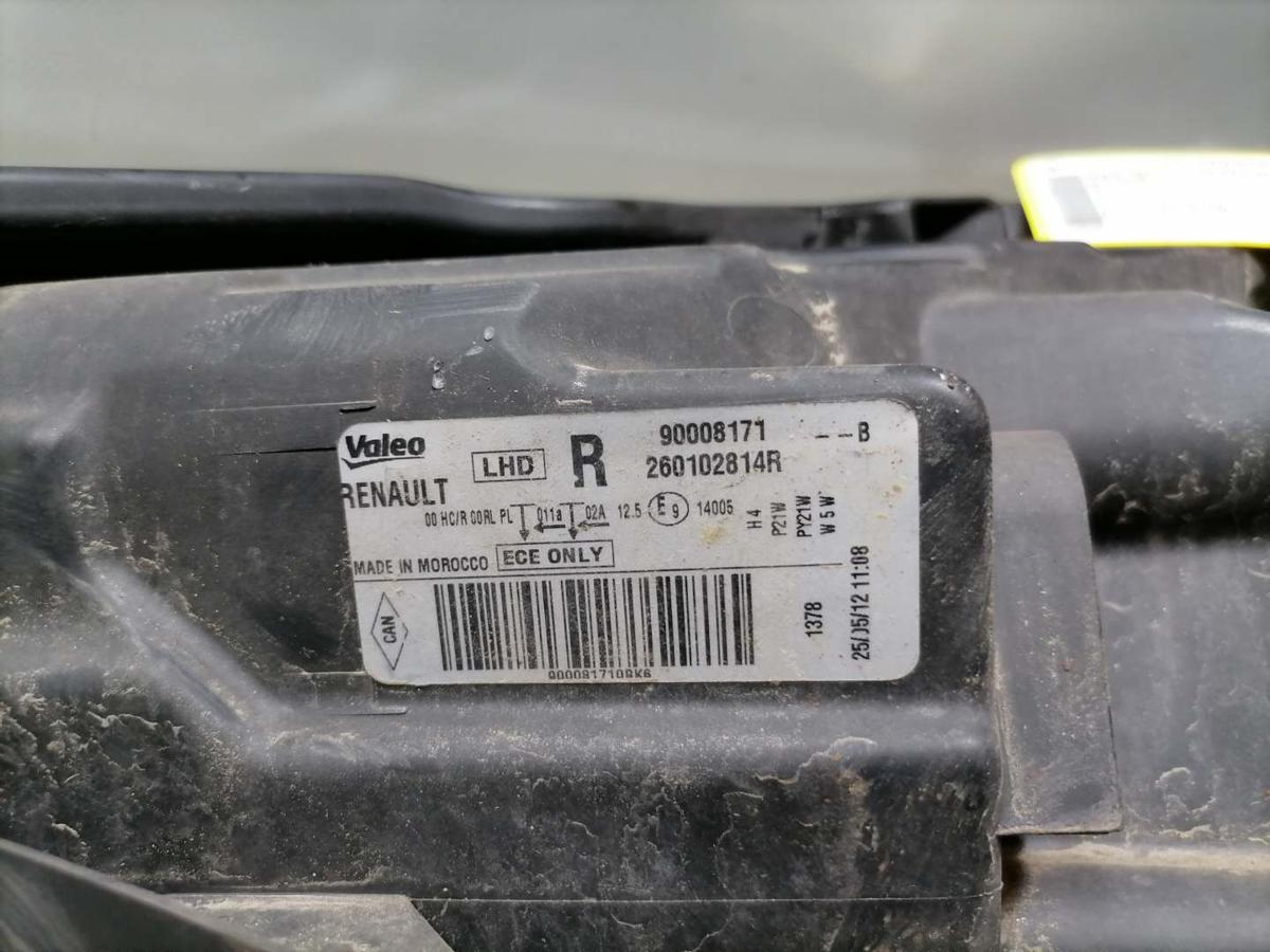 Dacia Lodgy original Scheinwerfer vorn rechts Halogen leicht vergilbt Bj.2013